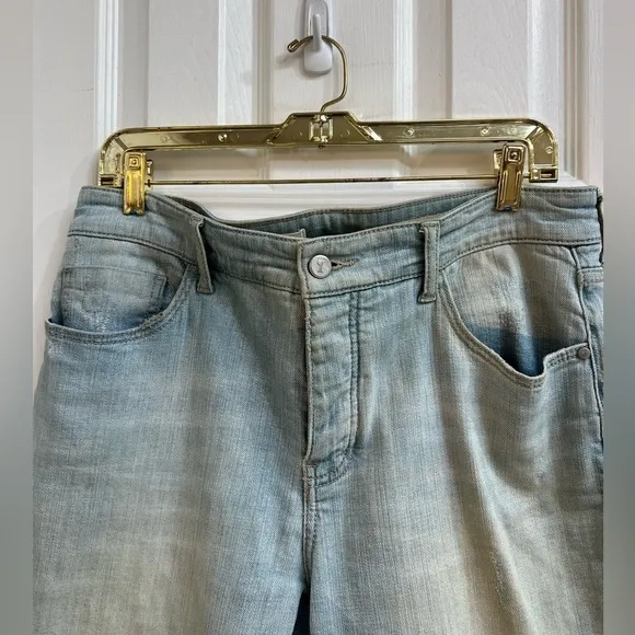 Anthropologie Pilcro Hyphen Distressed Frayed Hem Boyfriend Jeans