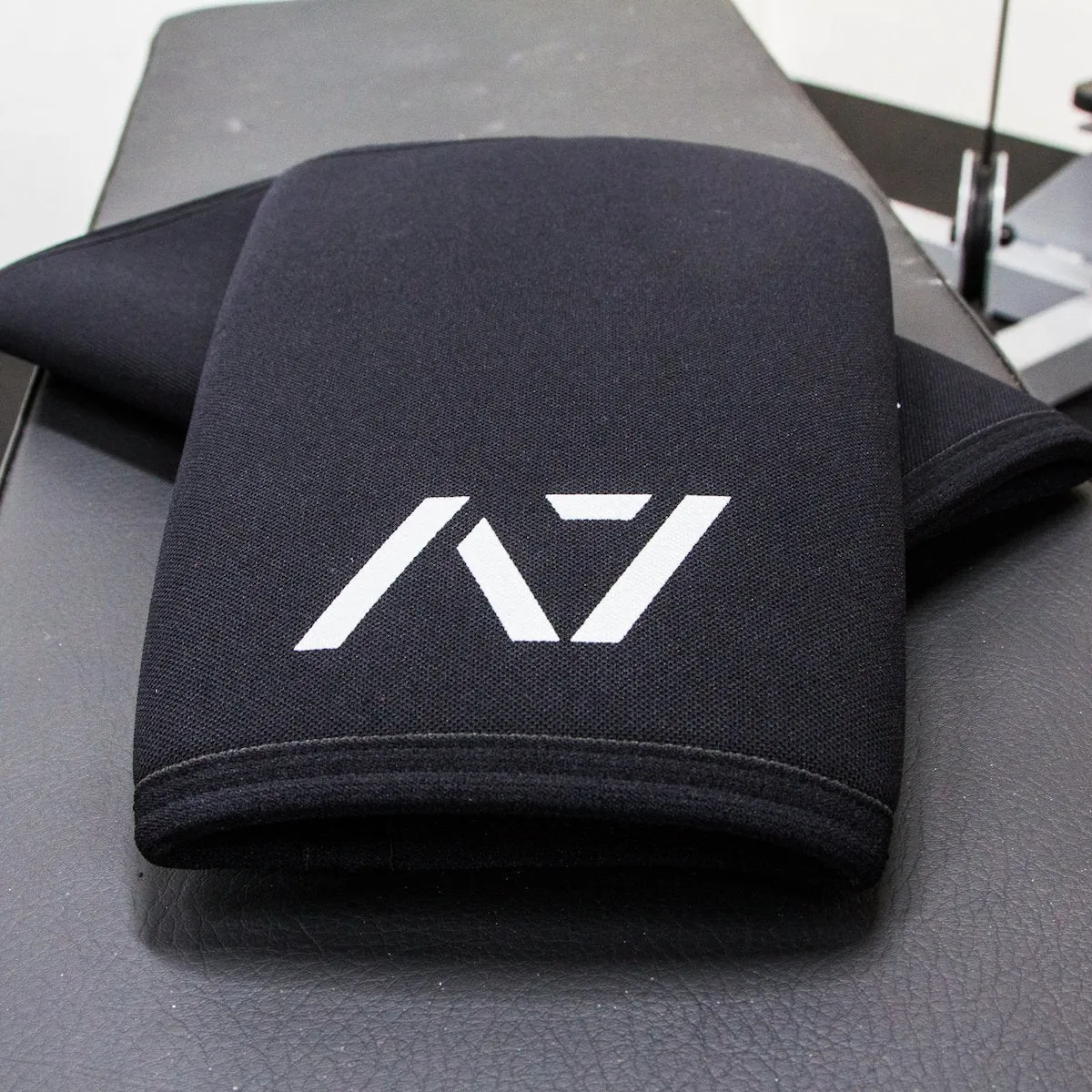 Black CONE Knee Sleeves - IPF Approved