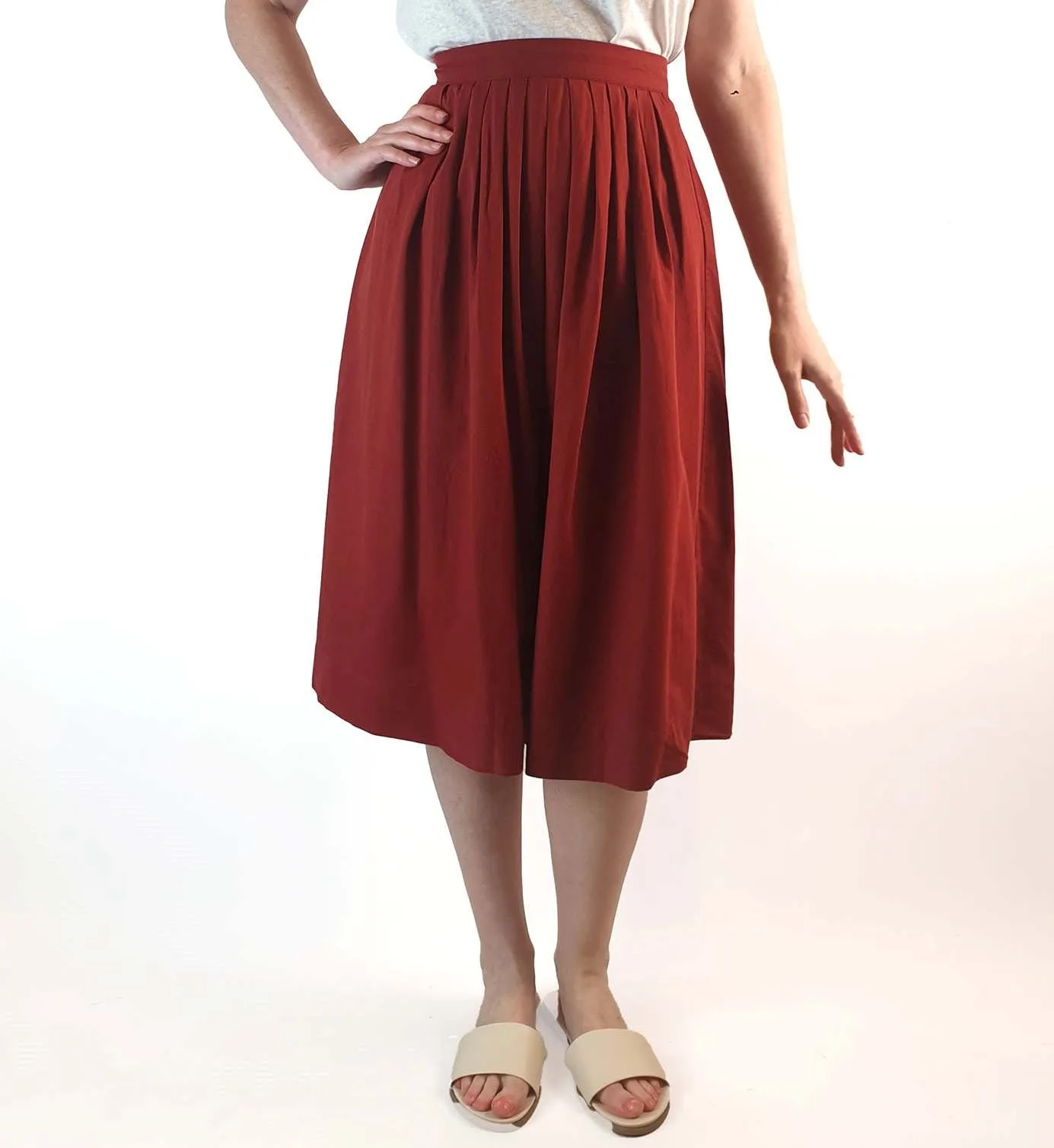 Gorman red mid calf high waisted skirt size 6