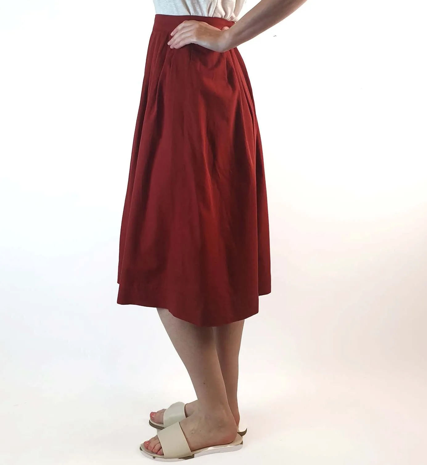Gorman red mid calf high waisted skirt size 6