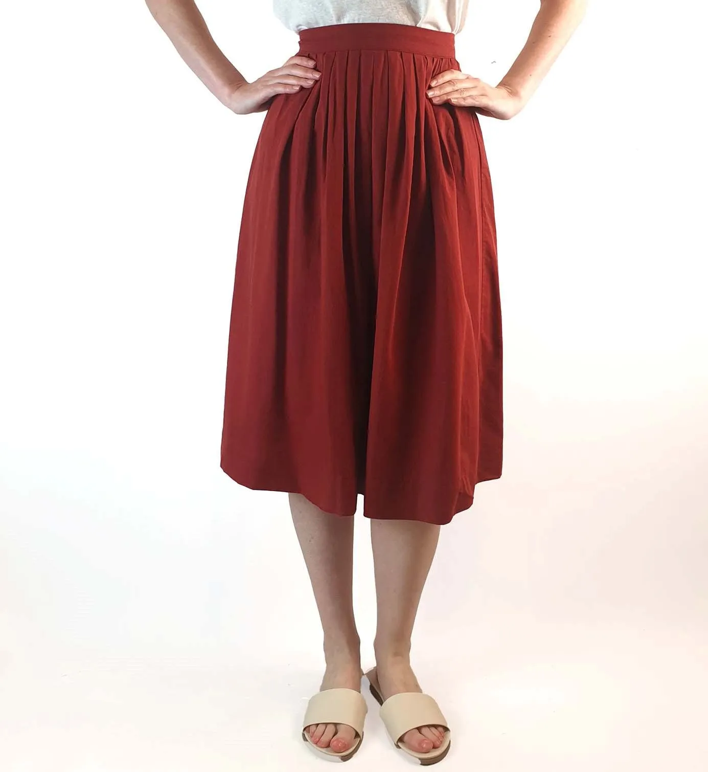 Gorman red mid calf high waisted skirt size 6