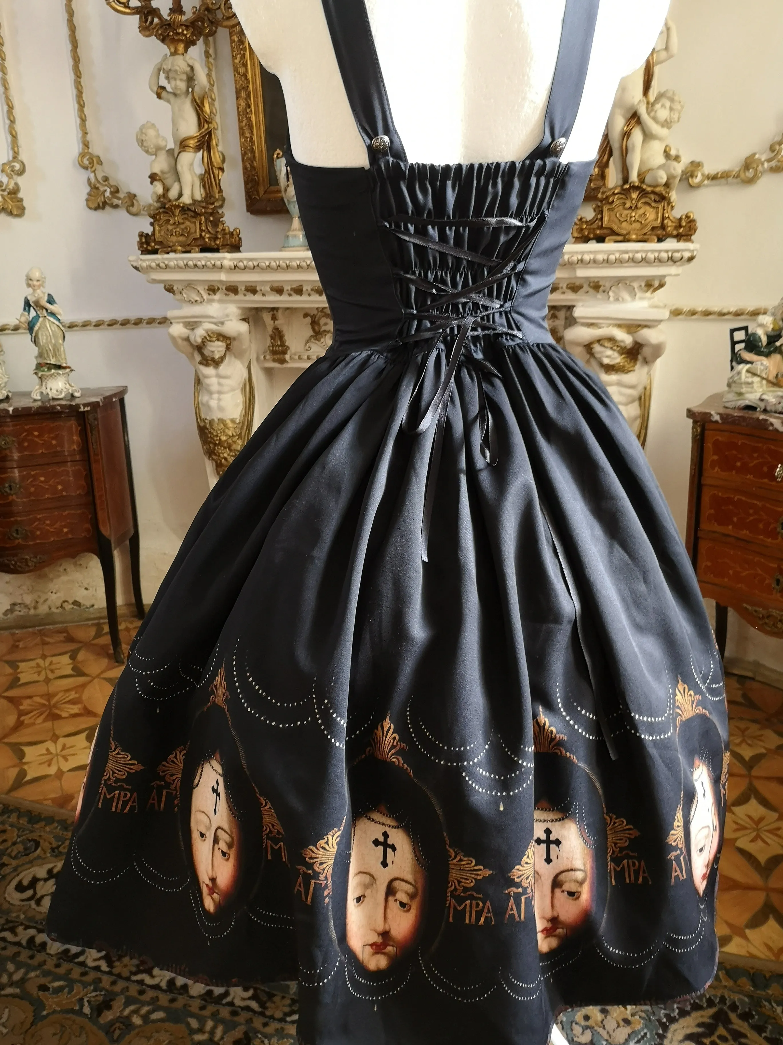 Holly Doll Jsk