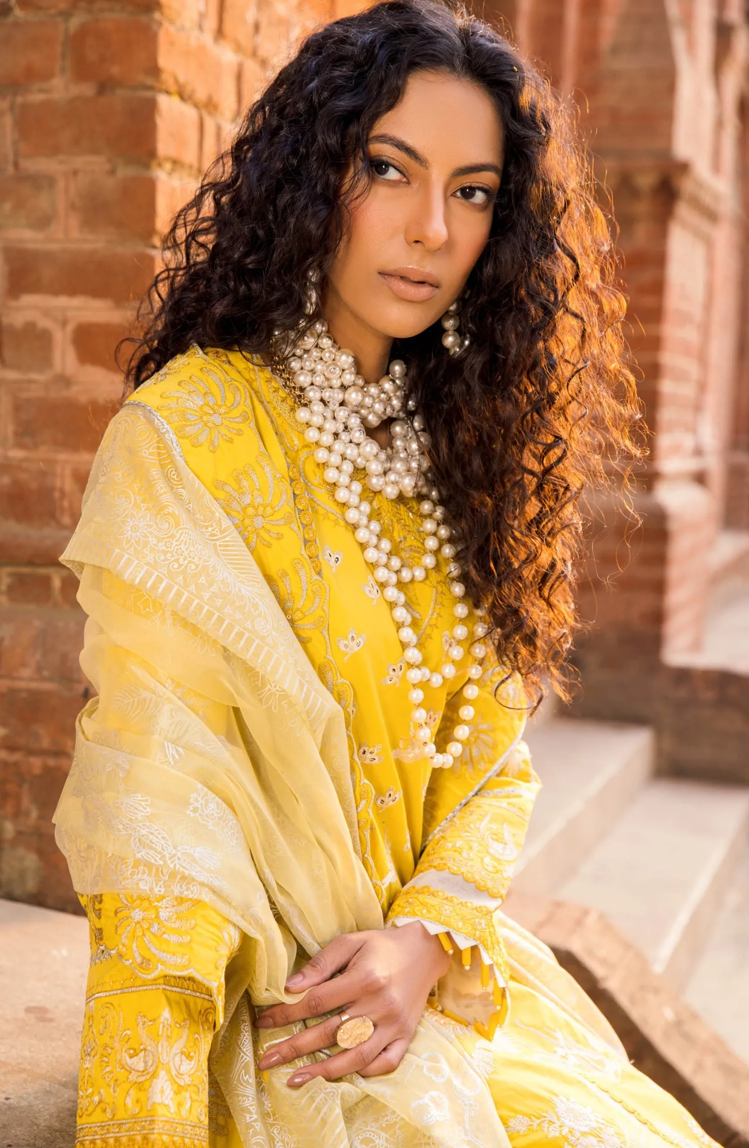 Kameez Trouser Pakistani Eid Dress in Yellow Color