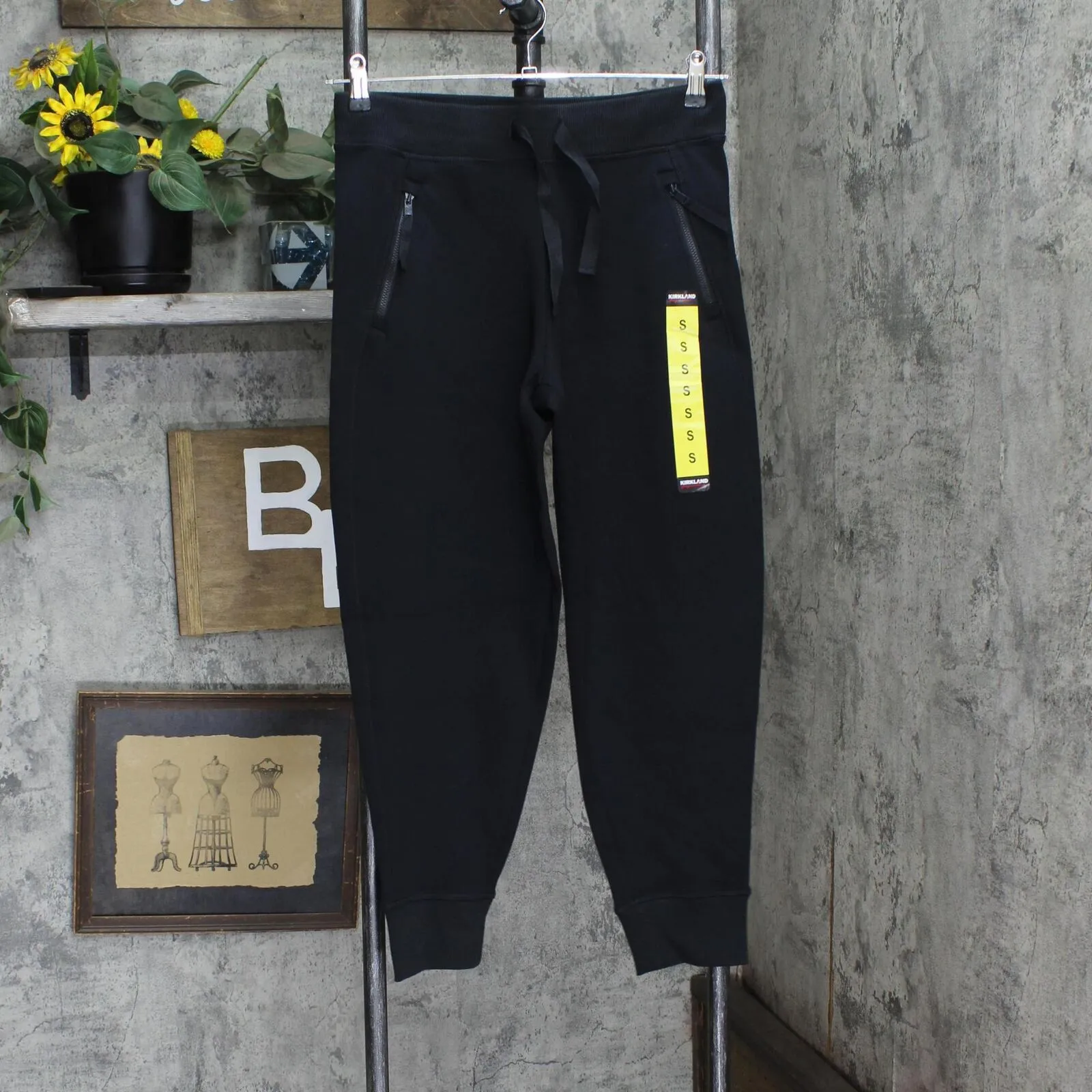 Kirkland Signature Womens Active Moisture Wicking Active Jogger Pants Black S