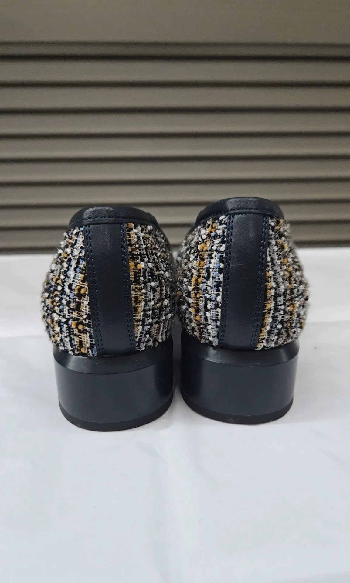 LIVERPOOL Size 7.5 Slip-On
