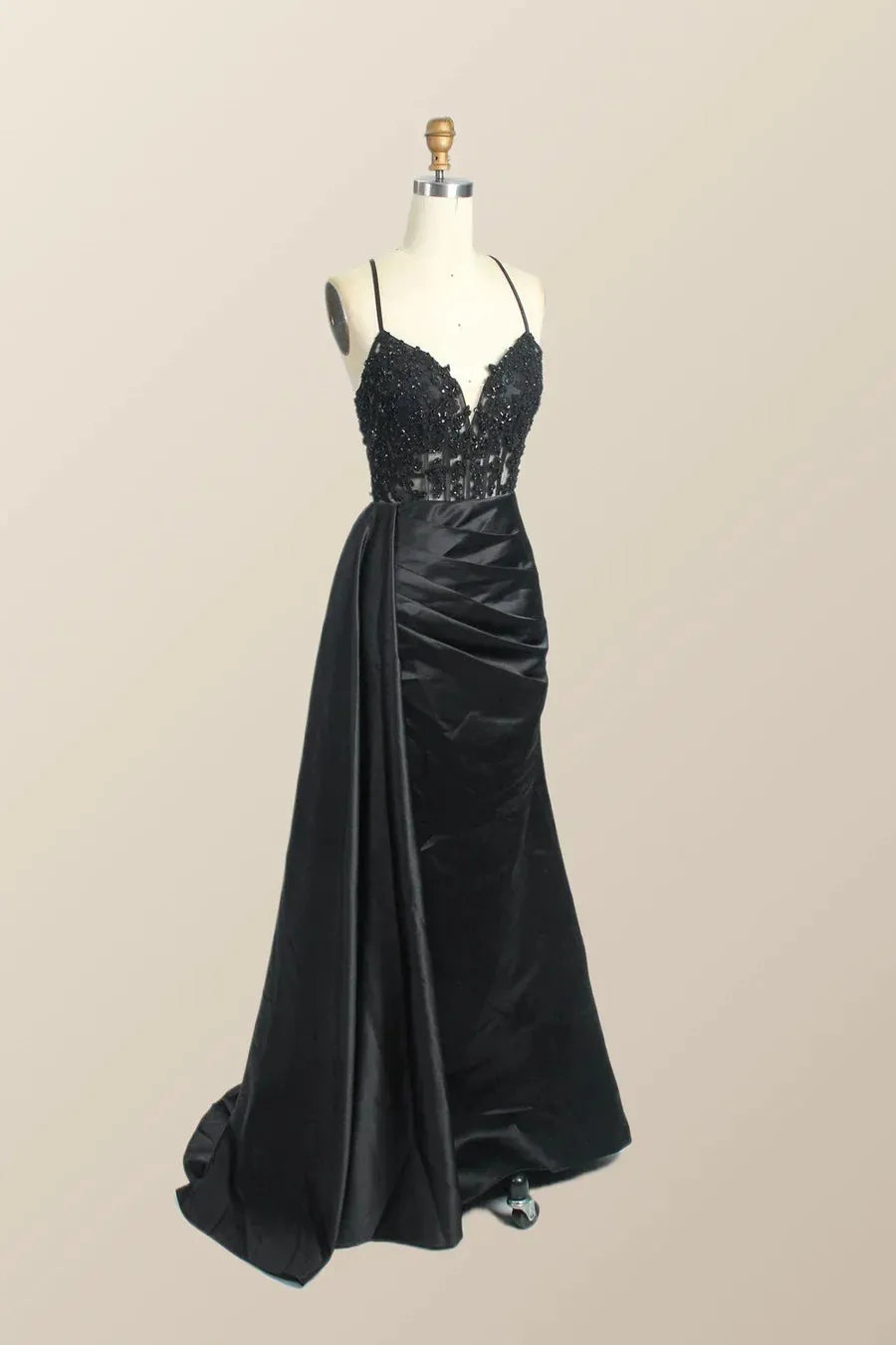 Long Mermaid Red Formal Dress Lace Straps Satin