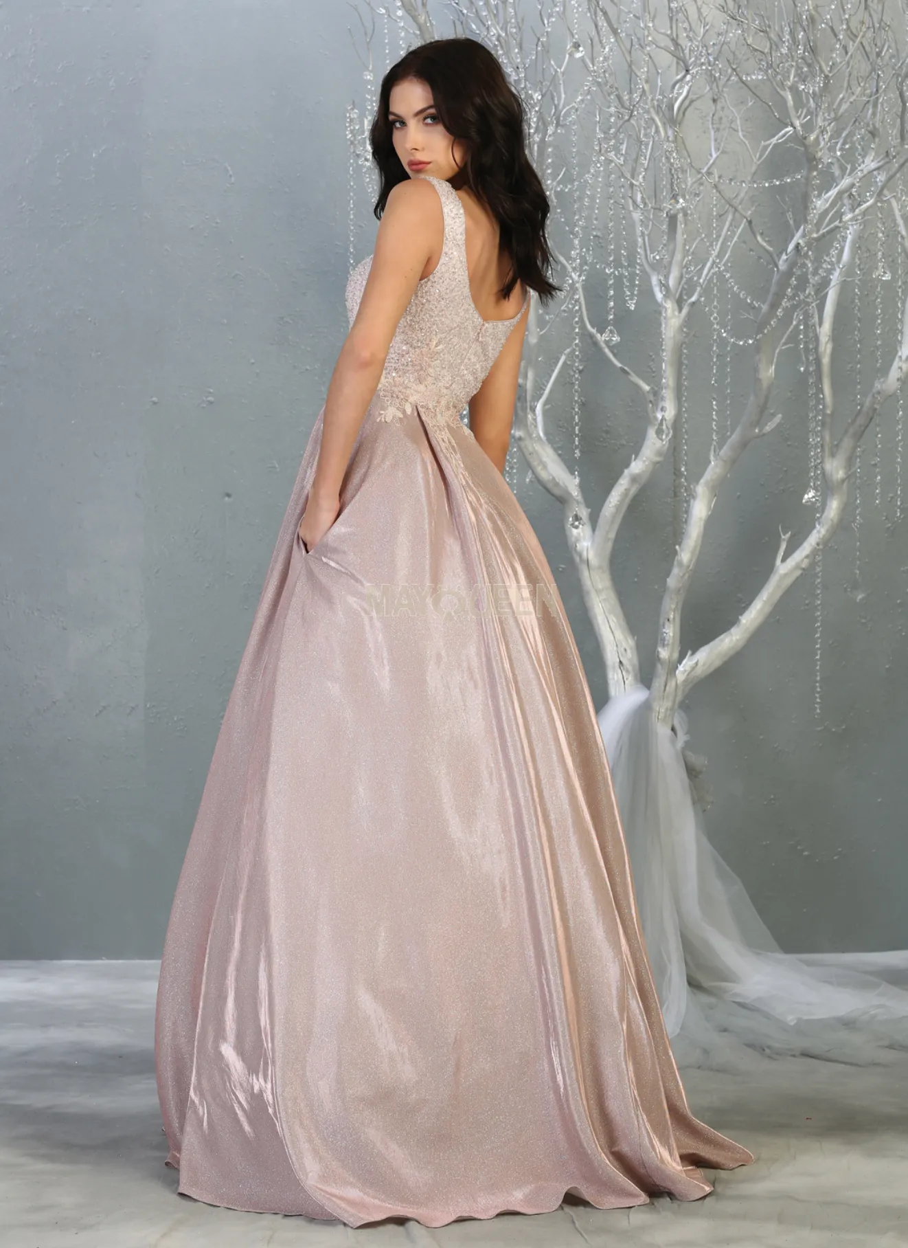May Queen RQ7835