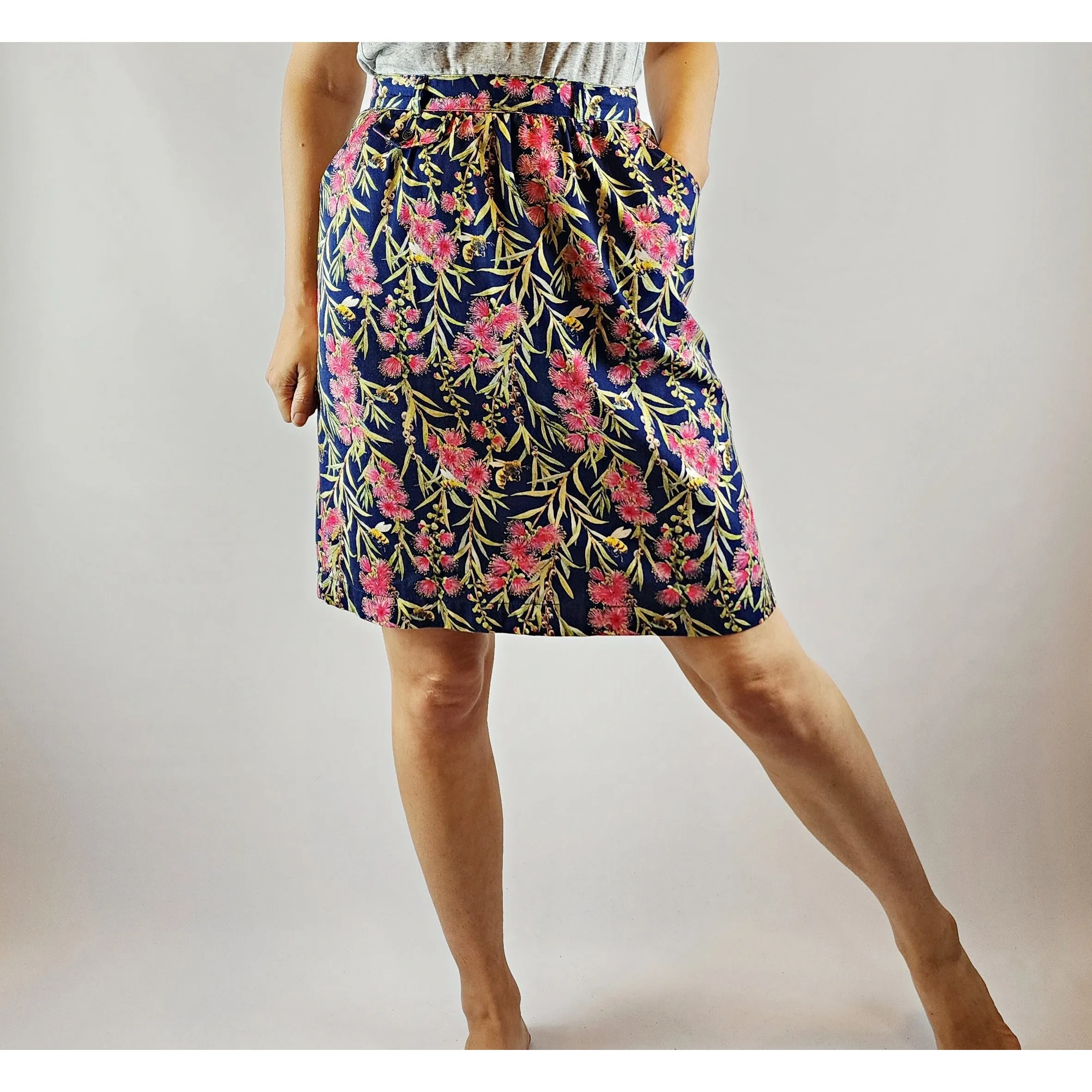 Miranda Murphy native pink flower print skirt with pockets size 8