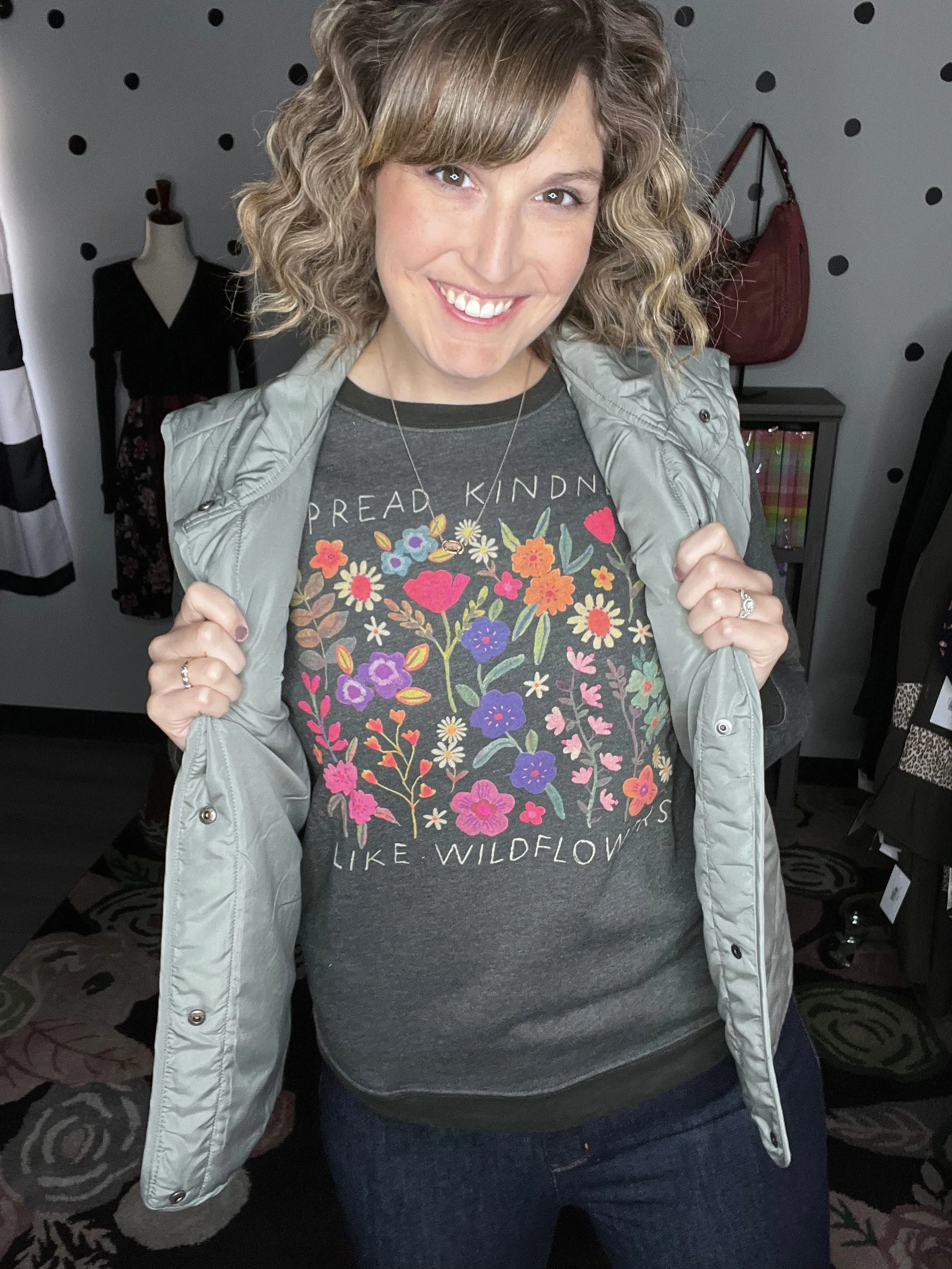 Natural Life | Comfy Pocket Sweatshirt | Spread Kindness