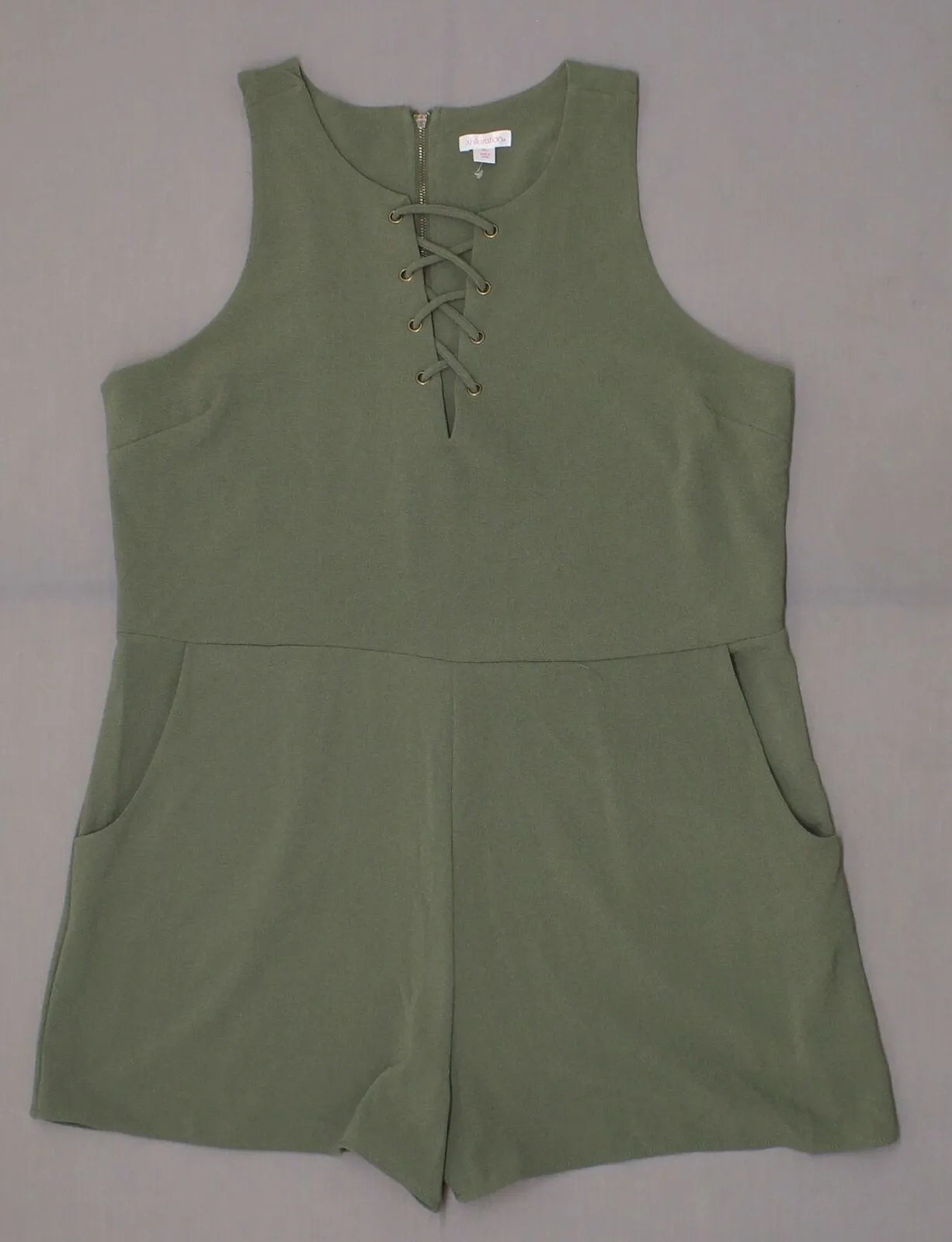 New Xhilaration Women's Sleeveless Lace-Up Romper With Pockets X-Large