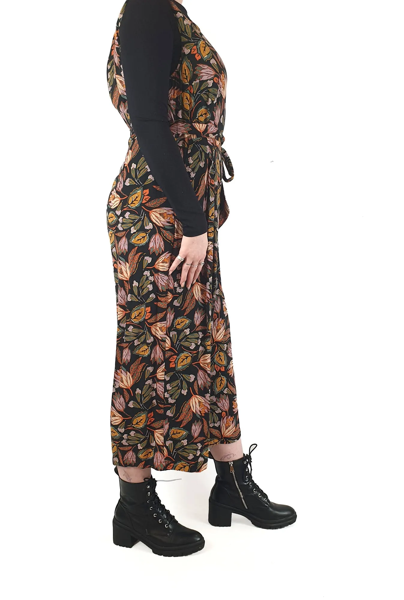 Princess Highway colourful leaf print sleeveless jumsuit size 12