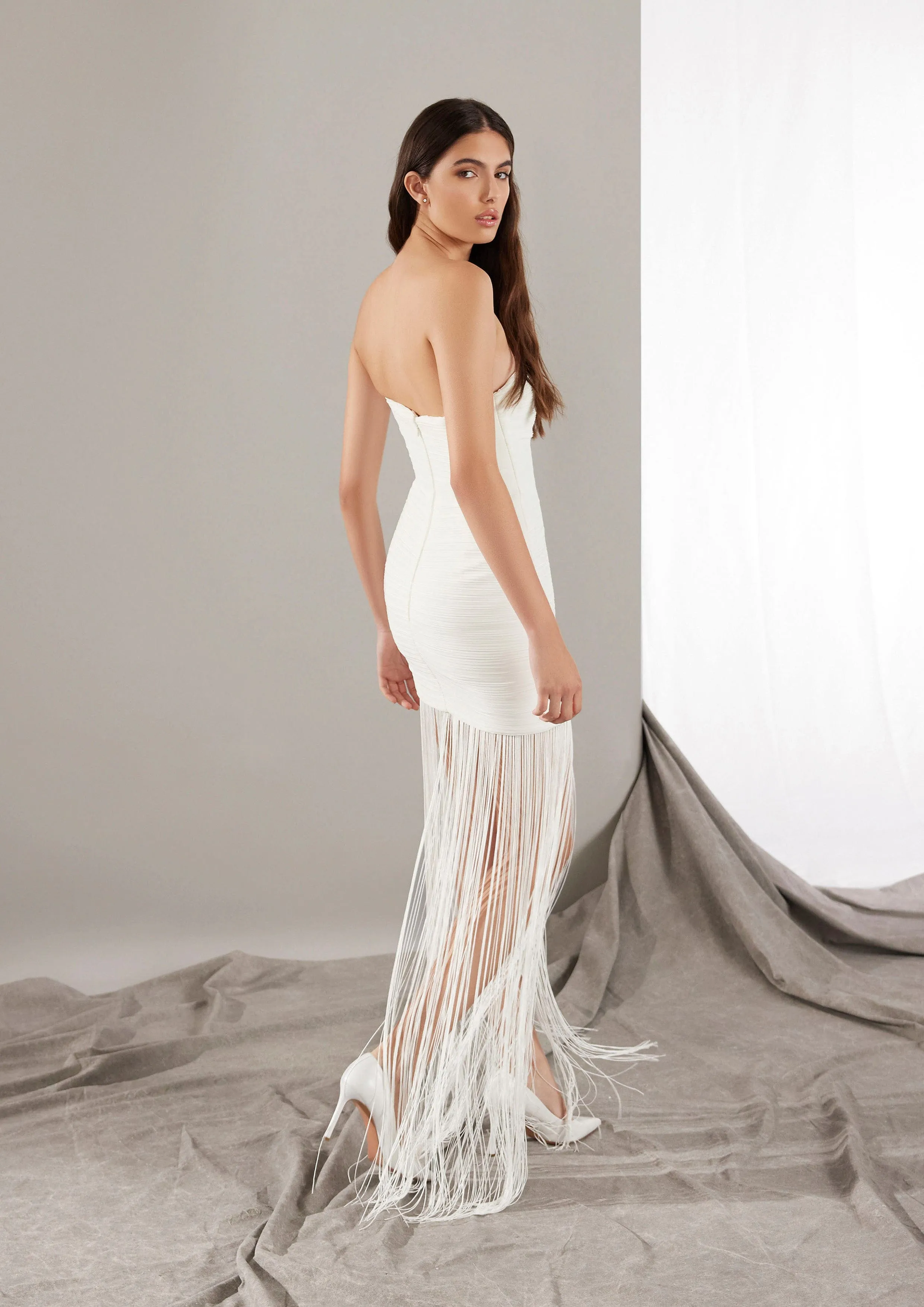 Pronovias: Reign