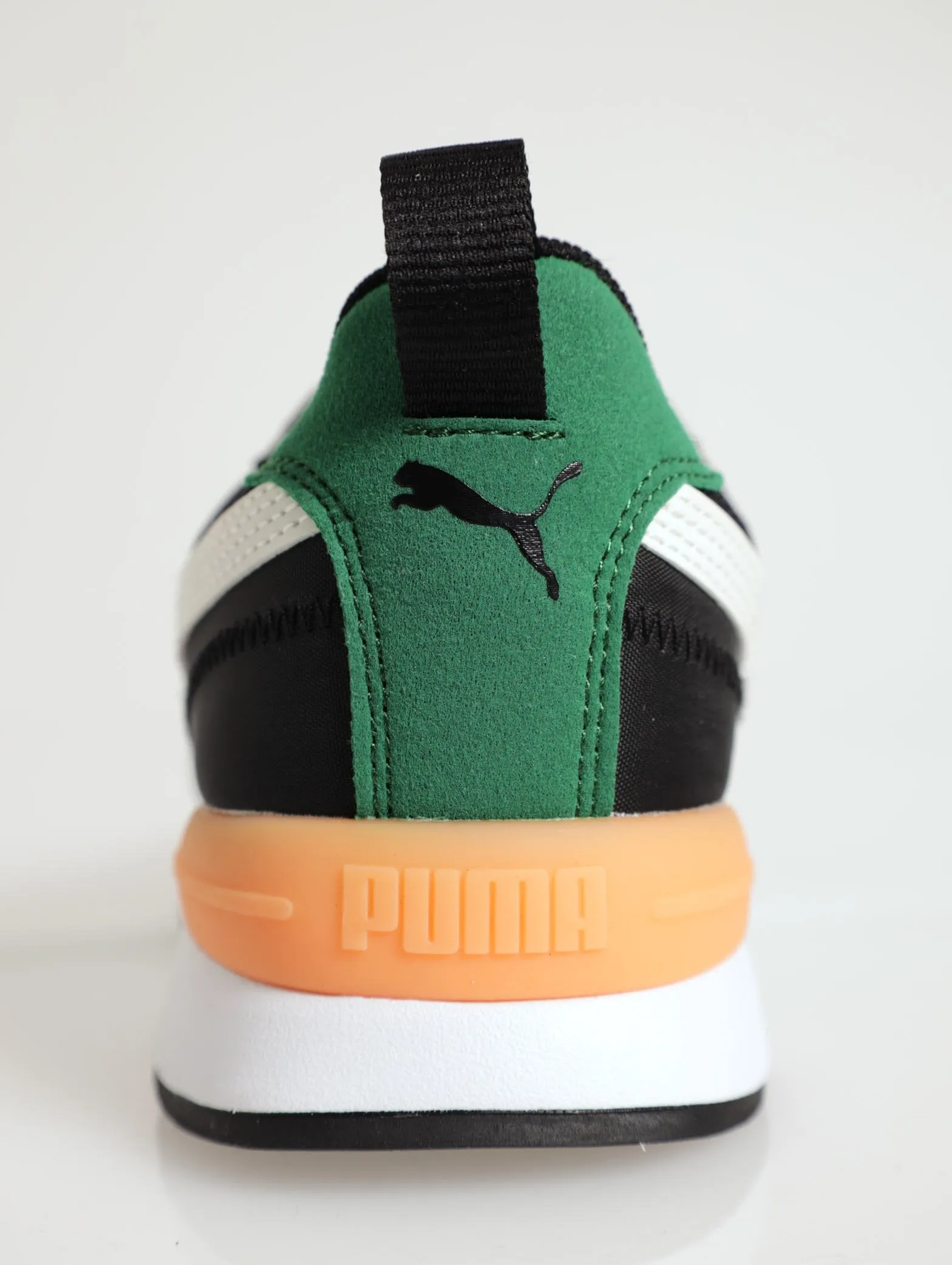 R78 Sneaker - Black/White