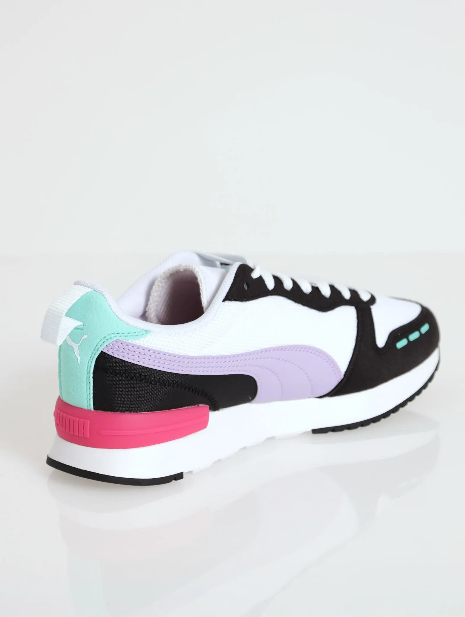 R78 Sneaker