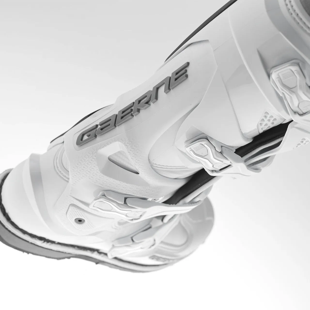 SG-22 Boots