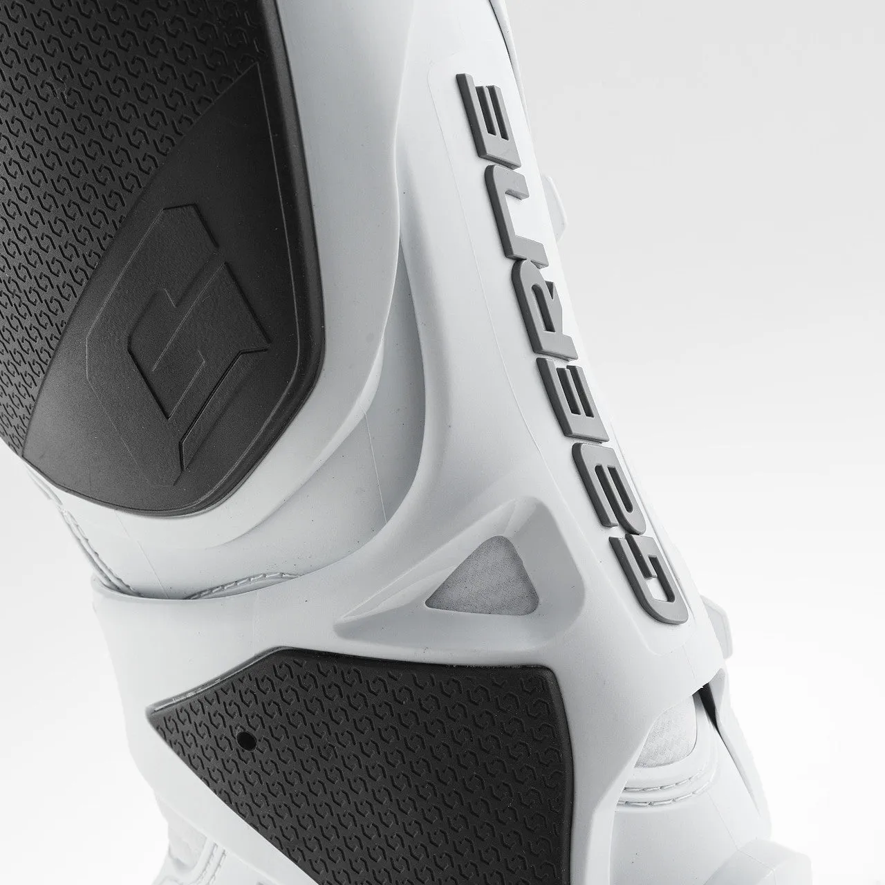 SG-22 Boots