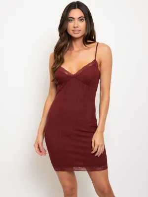 WOMEN'S LACE TRIMMED RIB SPAGHETTI STRAP DRESS
