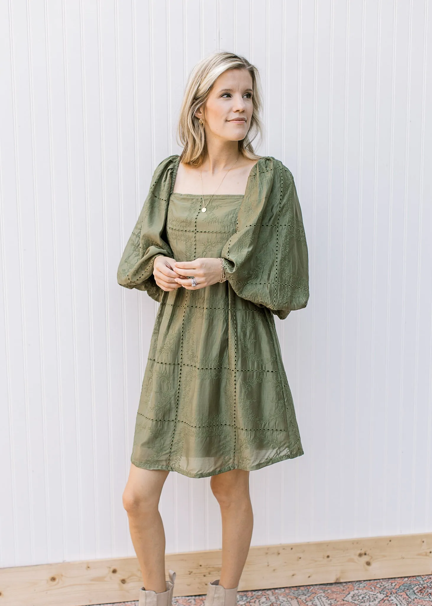 XZ Olive Details Dress